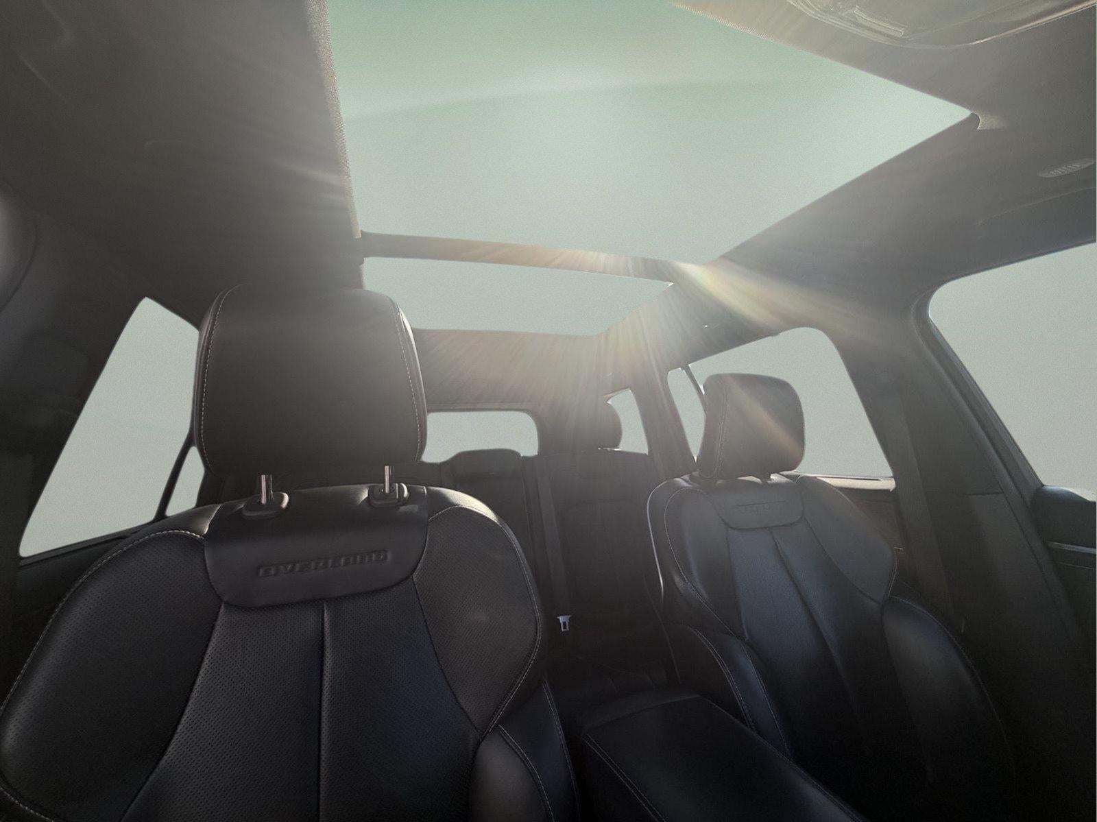 2022 Jeep Grand Cherokee Overland
