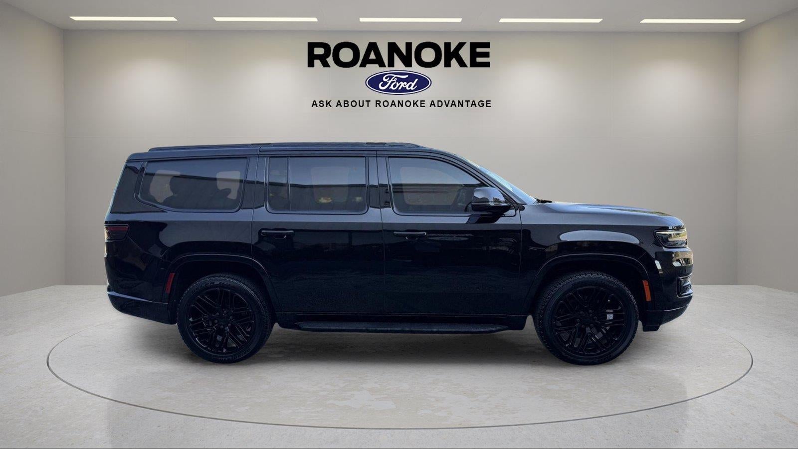 2022 Jeep Wagoneer Series II Carbide