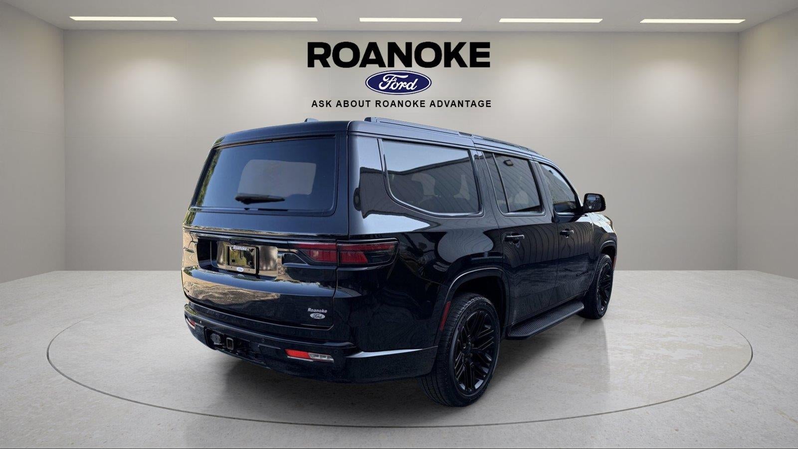 2022 Jeep Wagoneer Series II Carbide