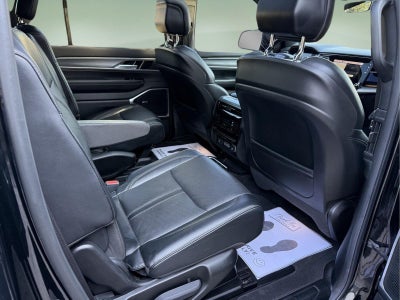 2022 Jeep Wagoneer Series II Carbide
