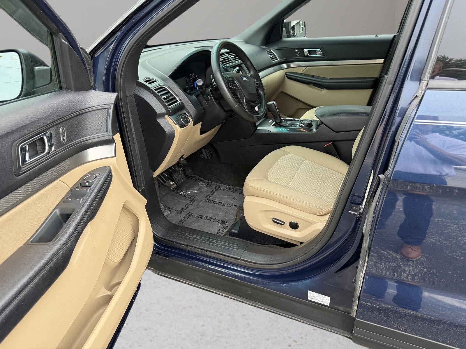 2016 Ford Explorer Base
