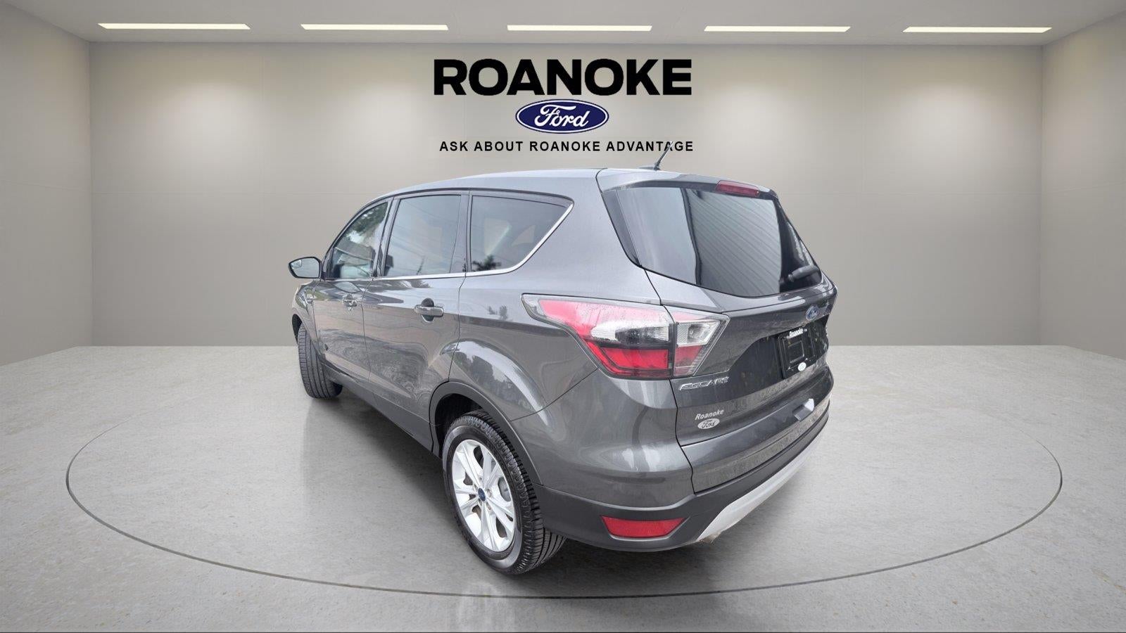 2017 Ford ESCAPE UTILI
