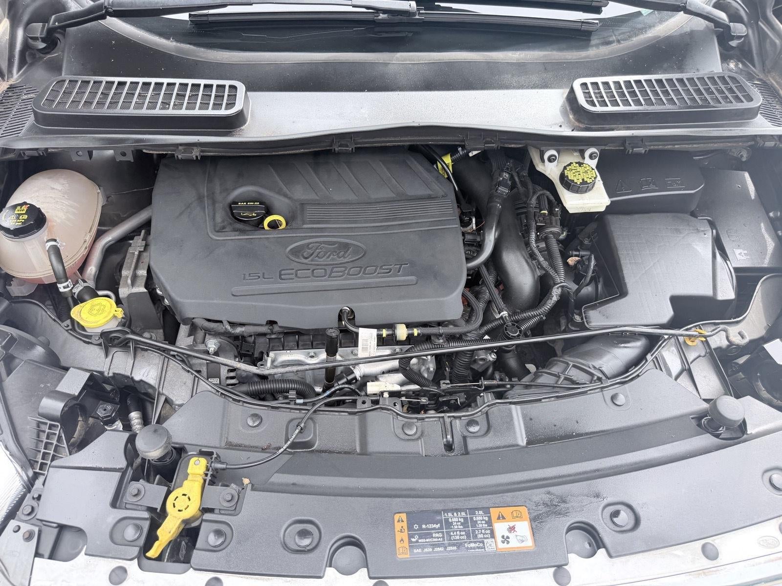 2017 Ford ESCAPE UTILI