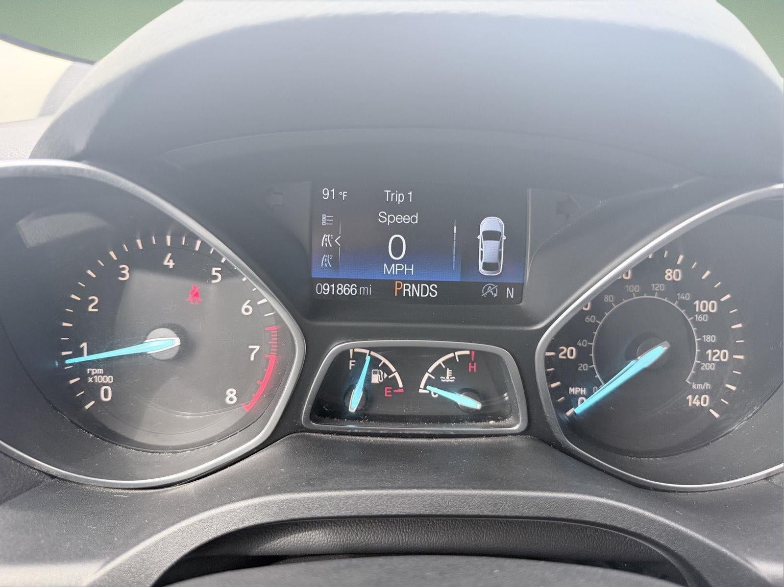 2017 Ford ESCAPE UTILI