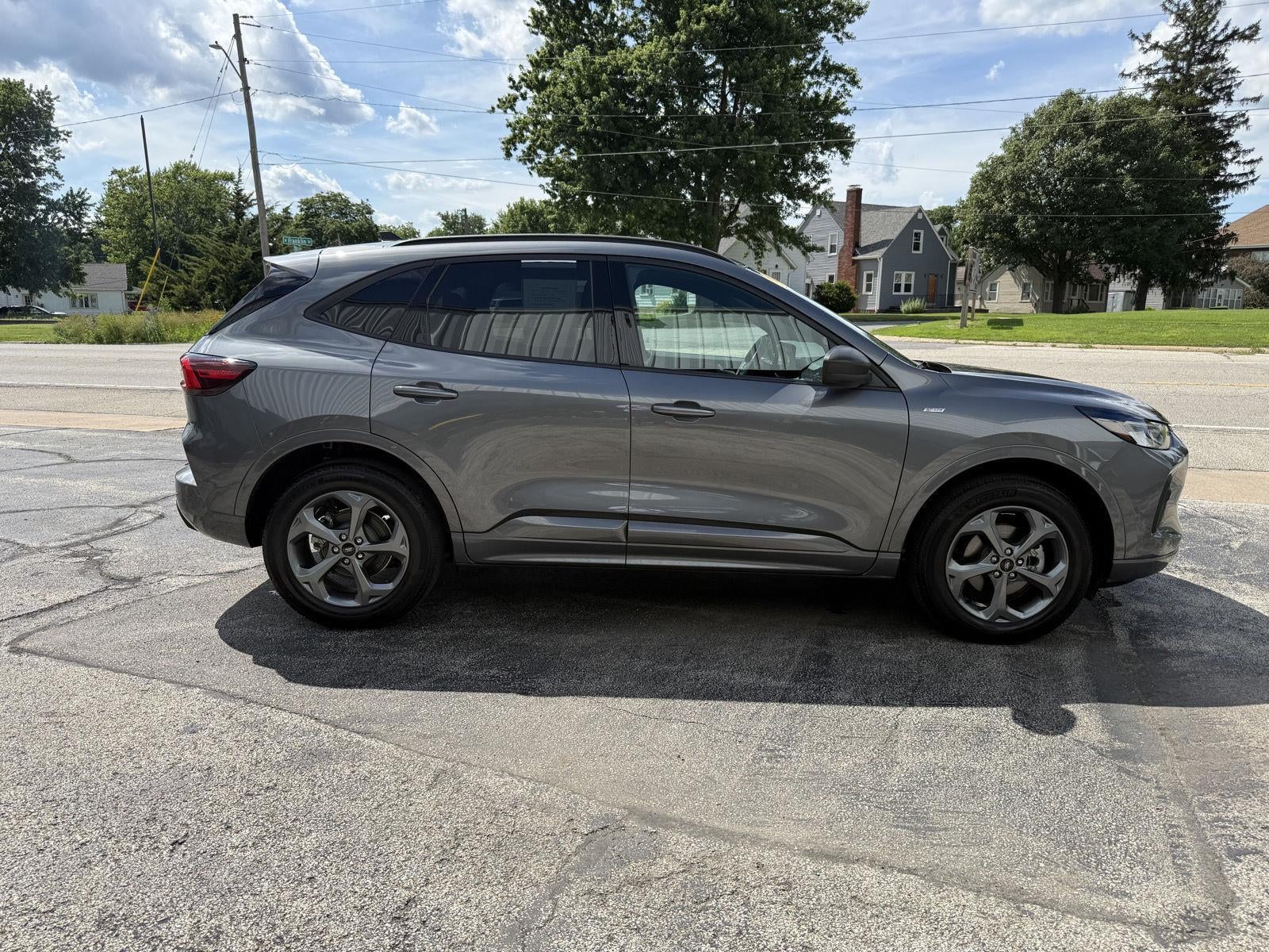 2024 Ford Escape ST-Line