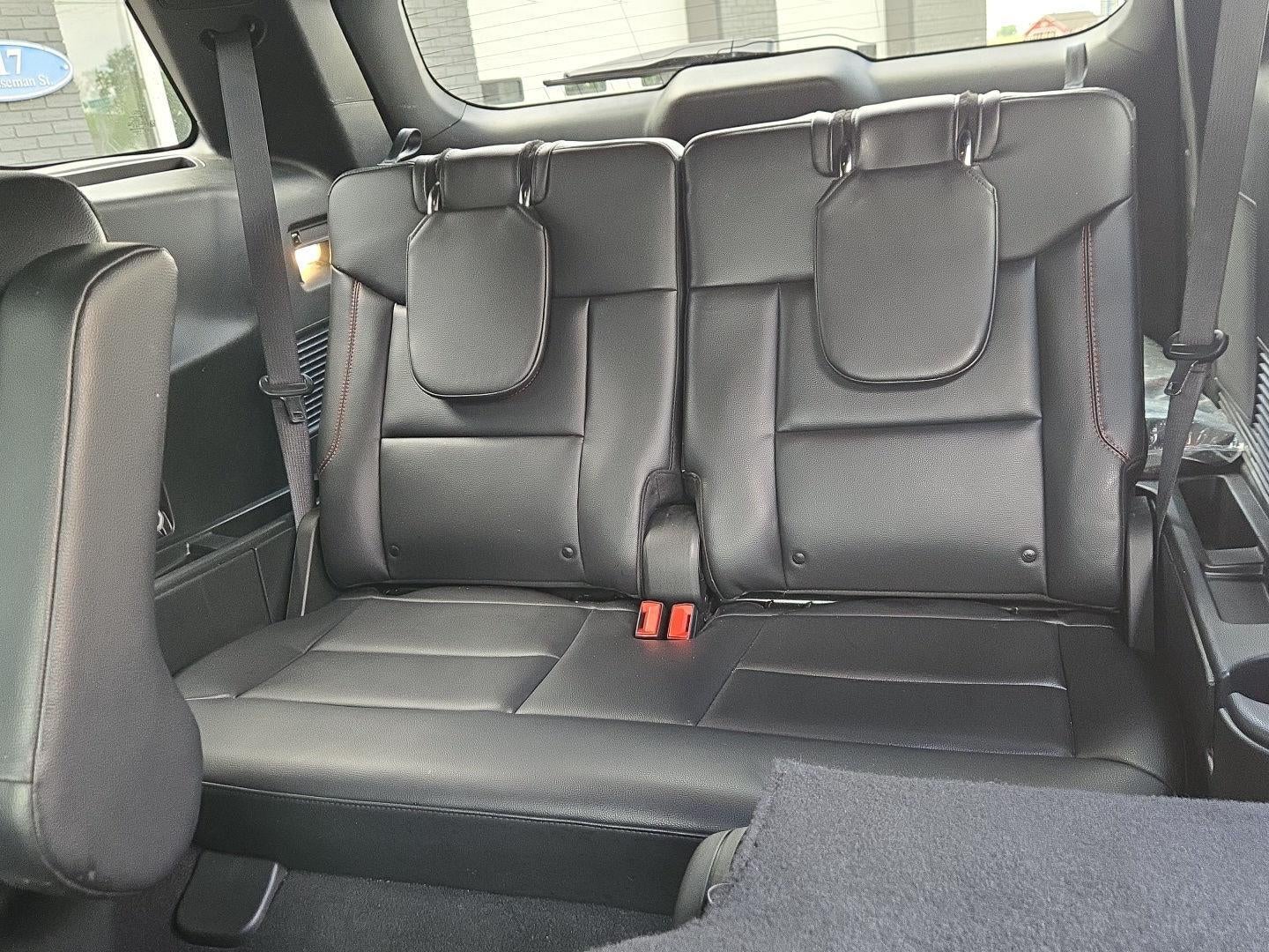 2024 Ford Explorer ST-Line
