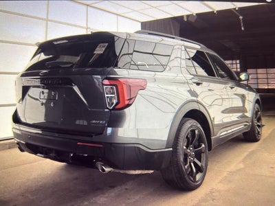 2024 Ford Explorer ST-Line