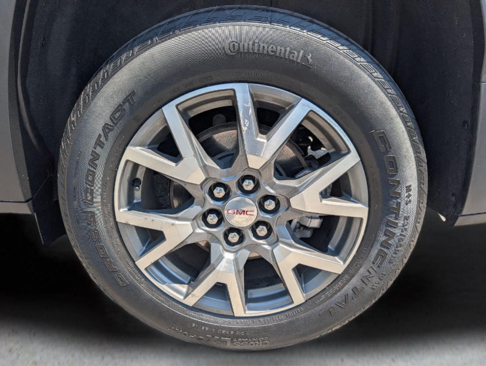 2023 GMC Acadia SLE