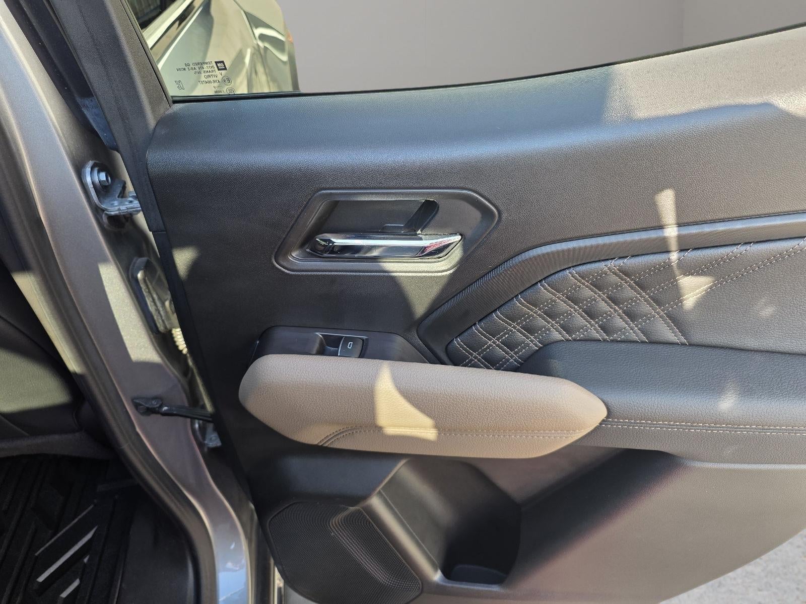 2023 GMC Canyon Denali