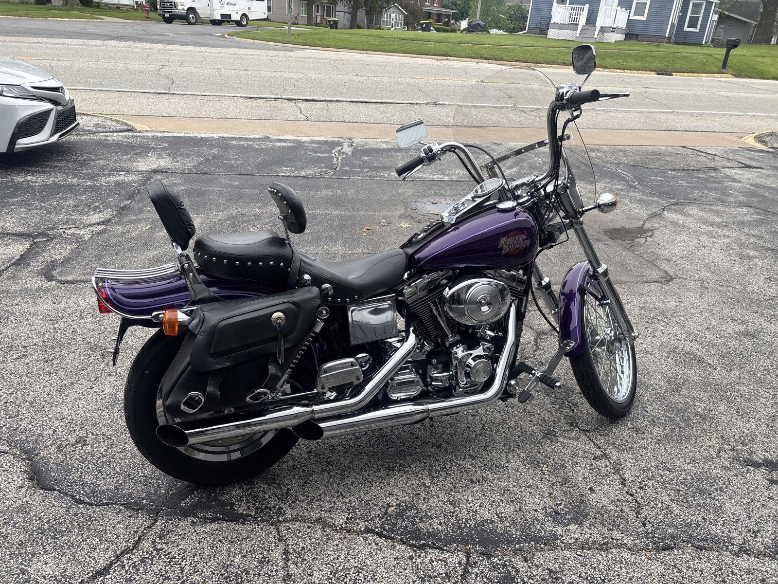 2000 HARLEY DAVIDSON FXDWG MOTORCYCLE