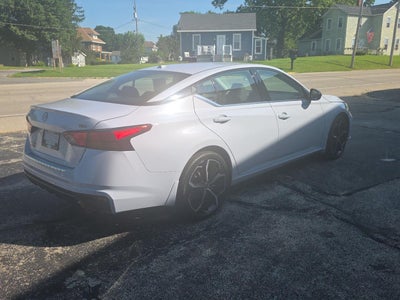 2023 Nissan Altima 2.5 SR