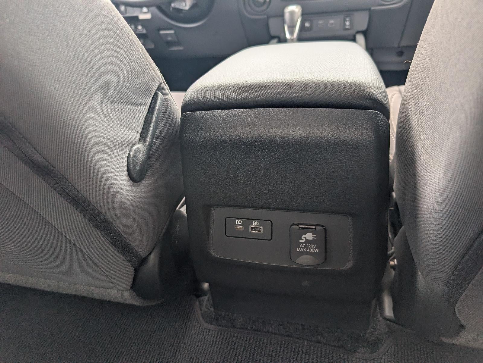 2023 Nissan Frontier SV