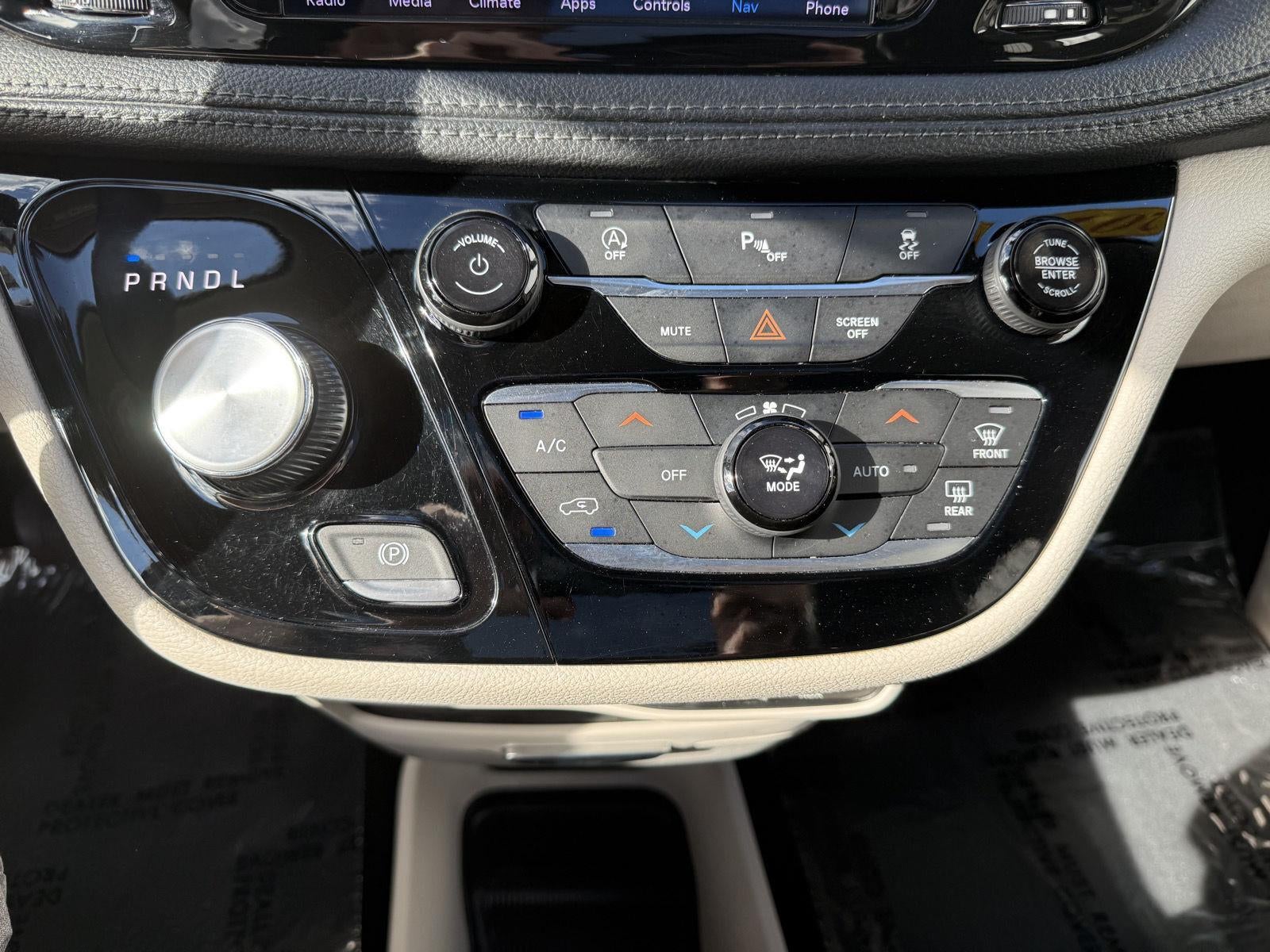 2019 Chrysler Pacifica Limited