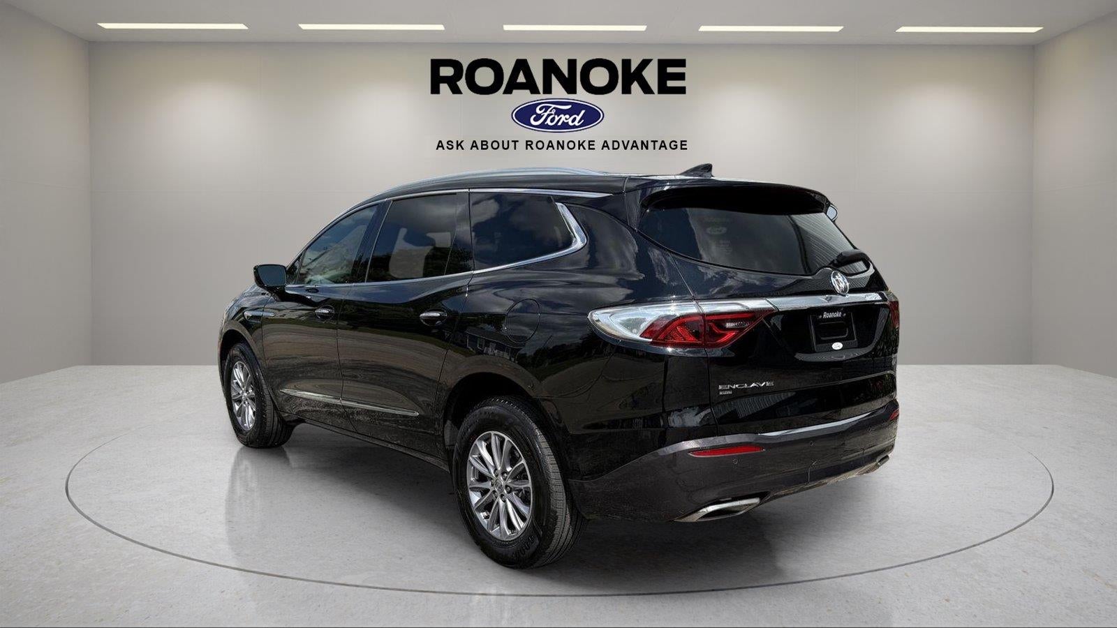2023 Buick Enclave Essence