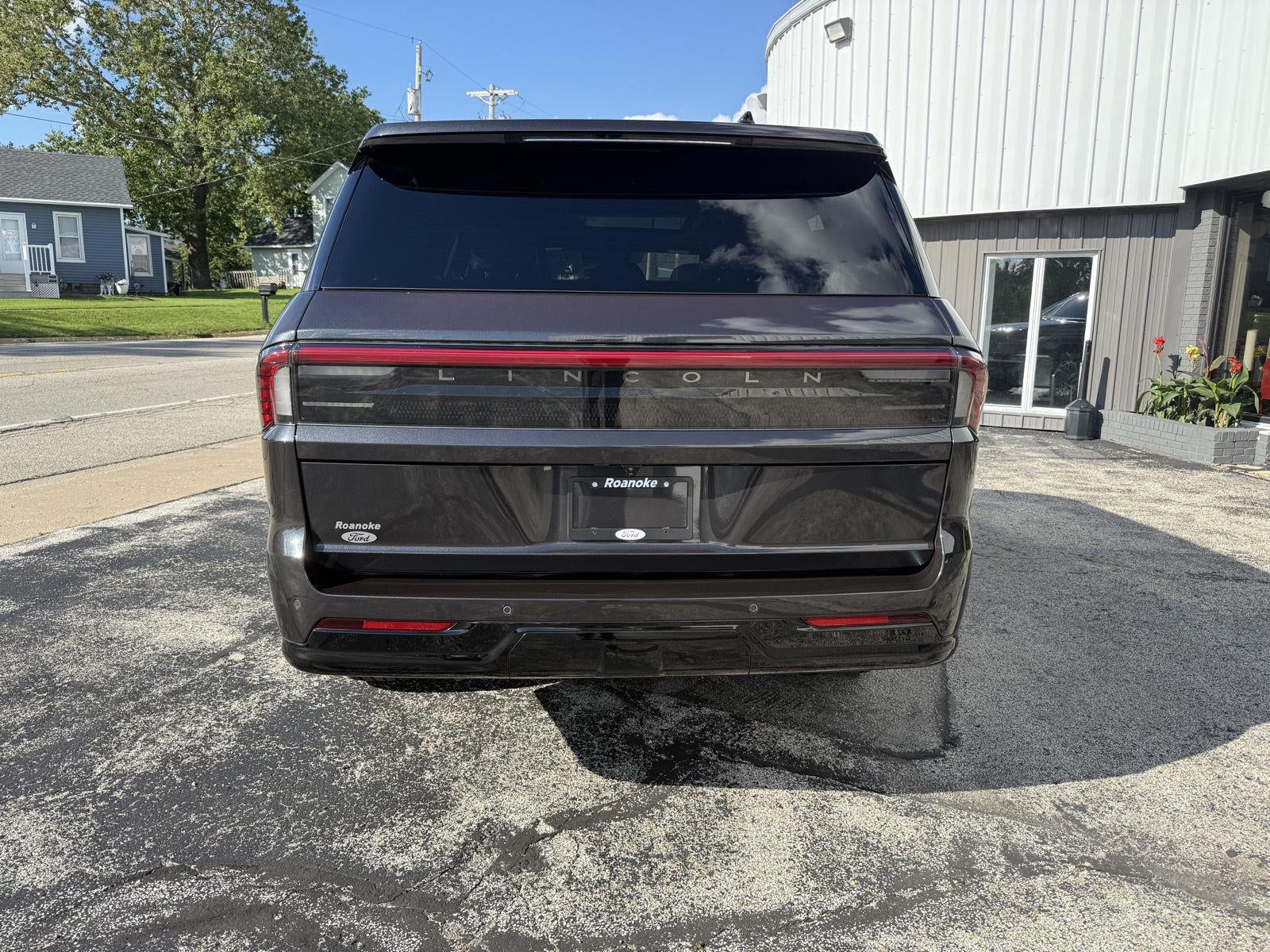 2025 Lincoln Navigator L Reserve