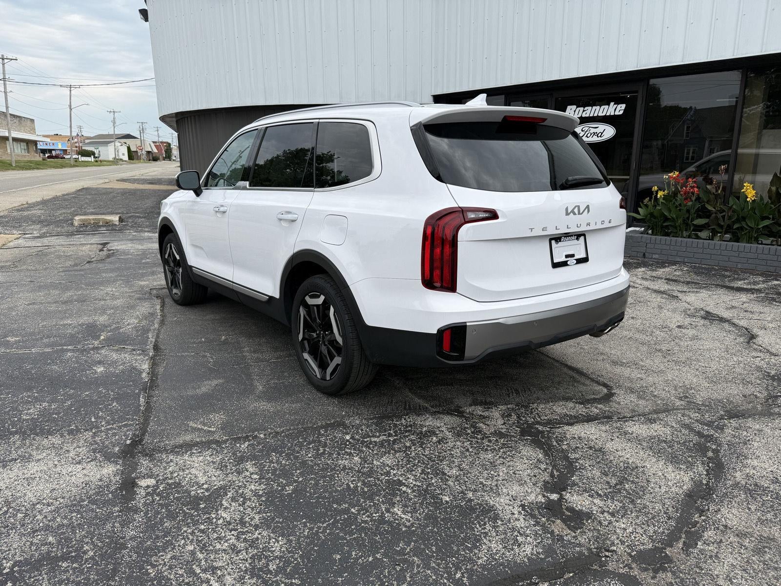 2025 Kia Telluride S