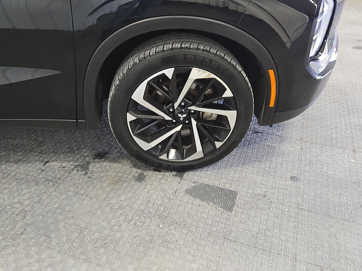 2024 Mitsubishi OUTLANDER SE BLACK EDITION FWD