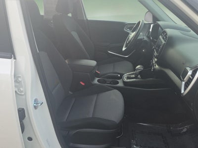 2025 Kia SOUL LX FWD
