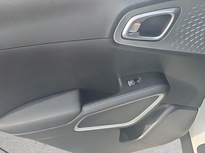 2025 Kia SOUL LX FWD
