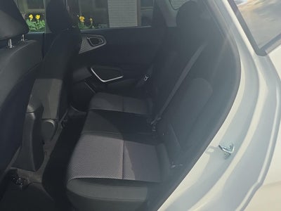 2025 Kia SOUL LX FWD
