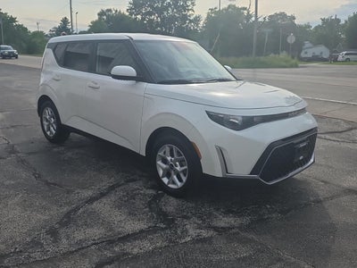 2025 Kia SOUL LX FWD