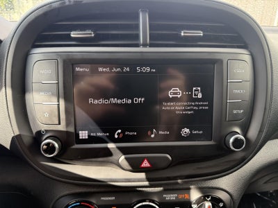 2025 Kia SOUL LX FWD