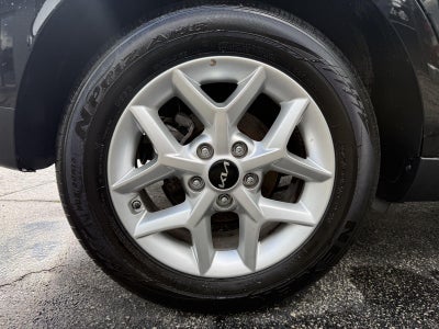 2025 Kia SOUL LX FWD