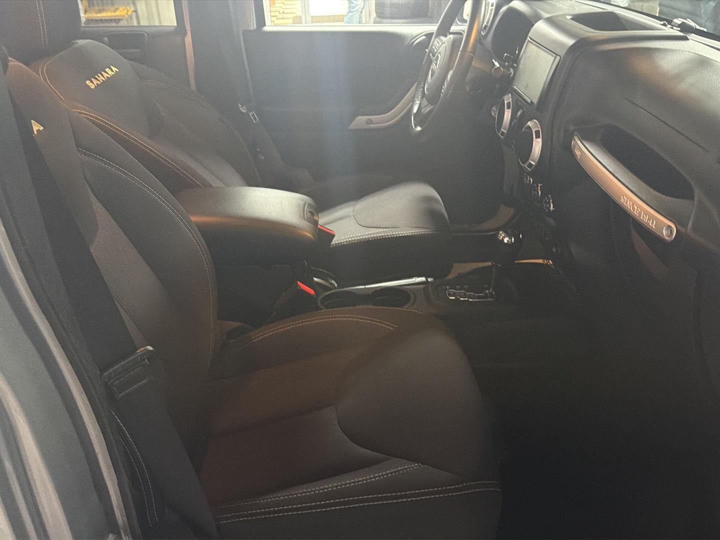 2014 Jeep WRANGLER UNLIMITED SUV