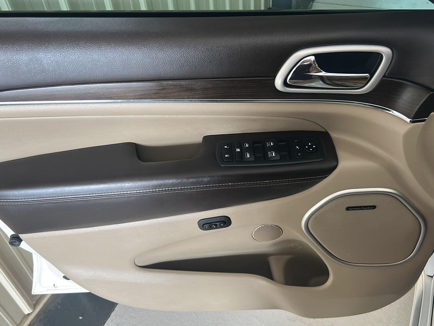 2020 Jeep GRAND CHEROKEE SUMMIT 4X4