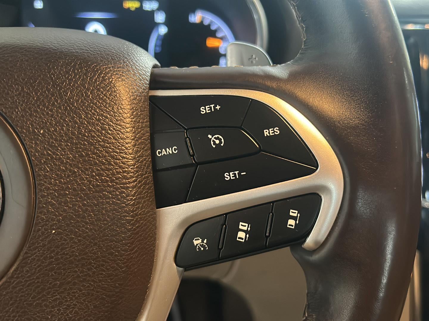 2020 Jeep GRAND CHEROKEE SUMMIT 4X4