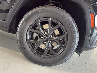 2027 Jeep Grand Cherokee Laredo Altitude