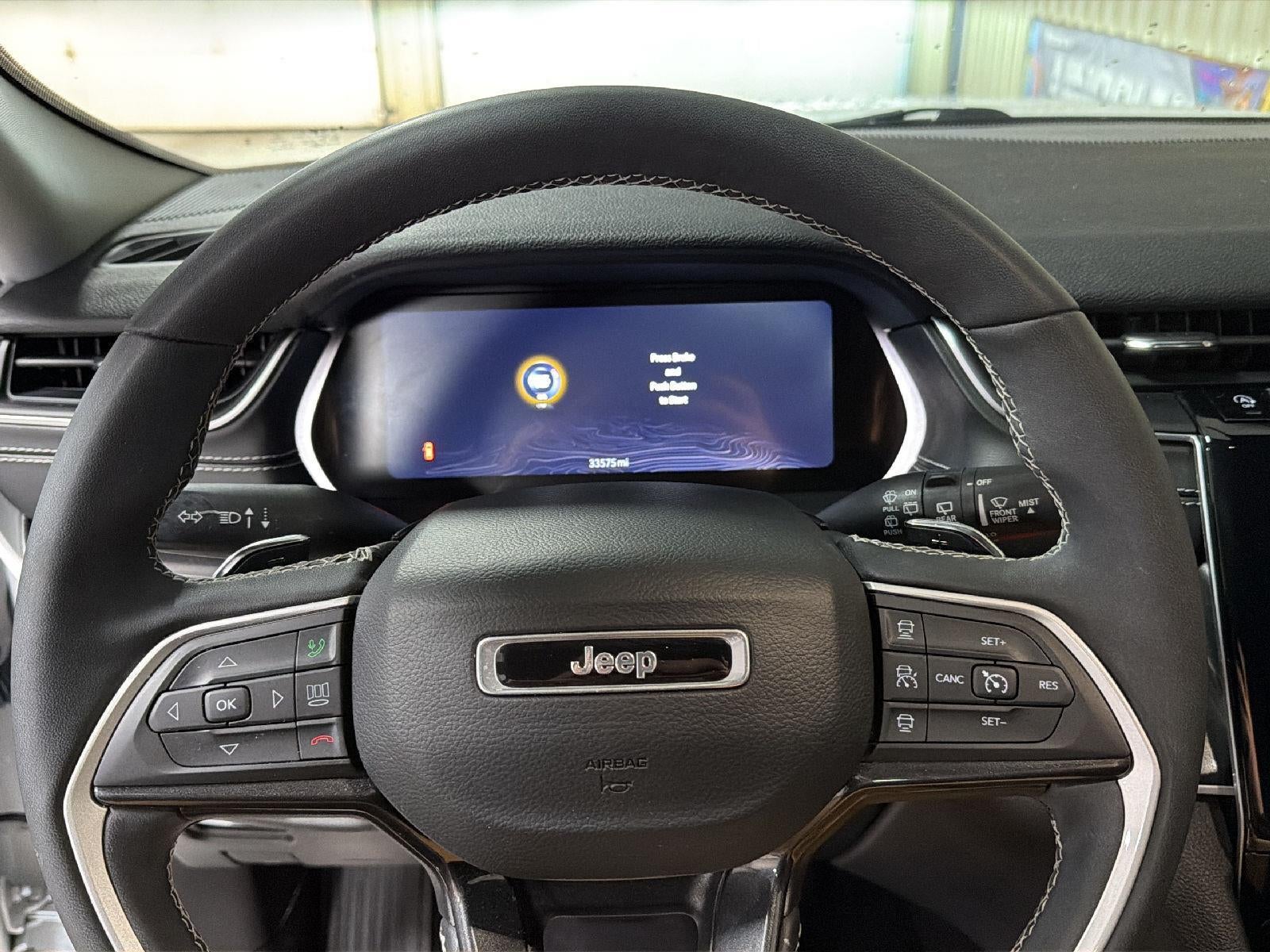 2023 Jeep Grand Cherokee L Laredo