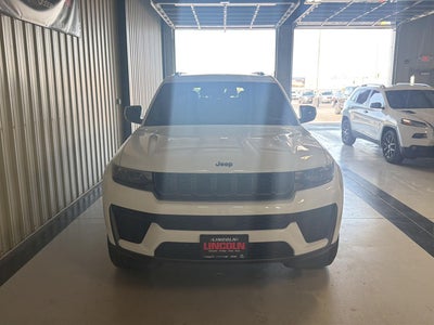 2026 Jeep Grand Cherokee L Laredo Altitude
