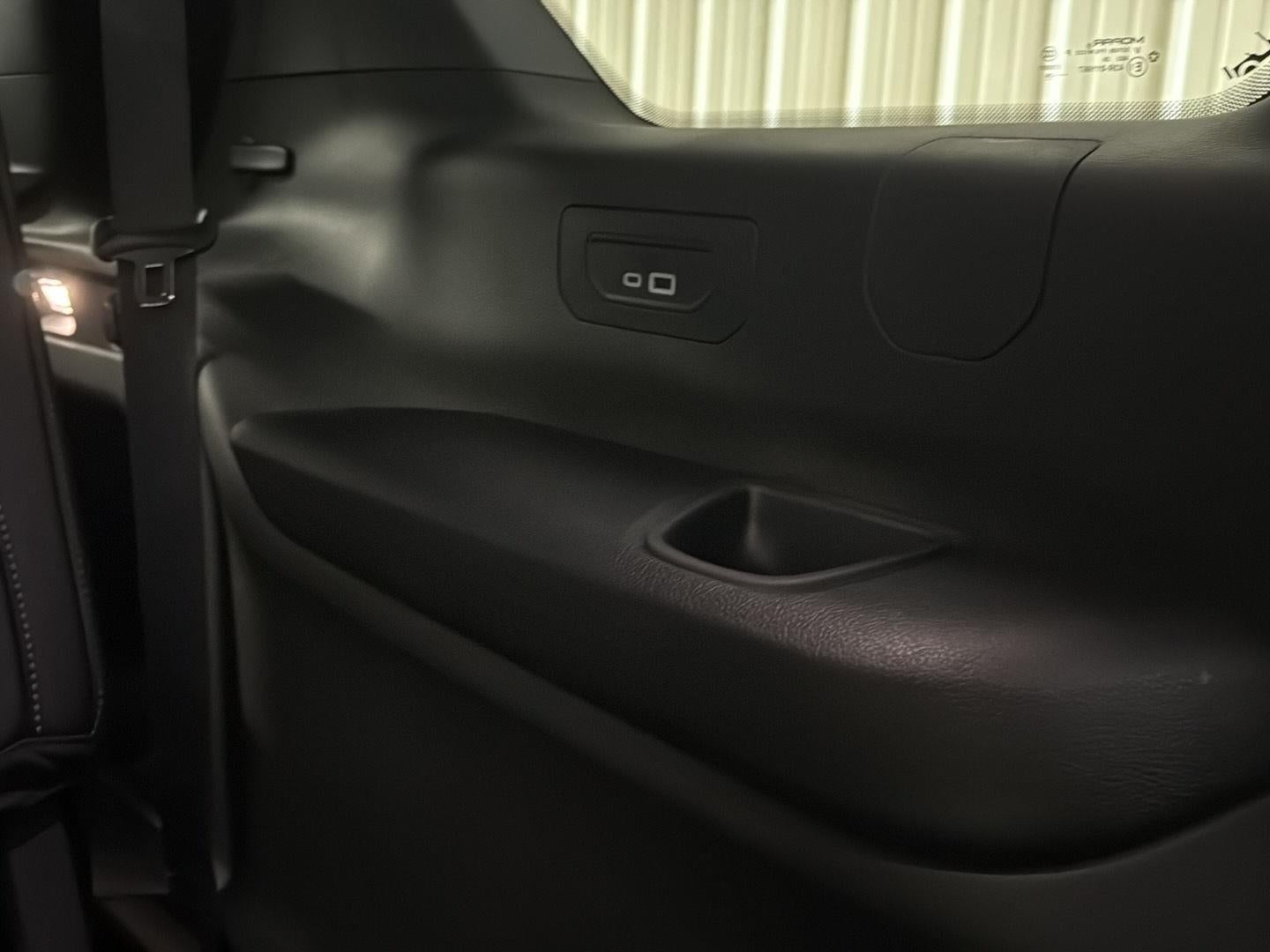 2026 Jeep Grand Cherokee L Laredo Altitude