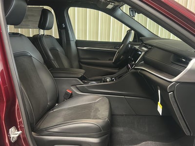 2026 Jeep Grand Cherokee L Laredo Altitude