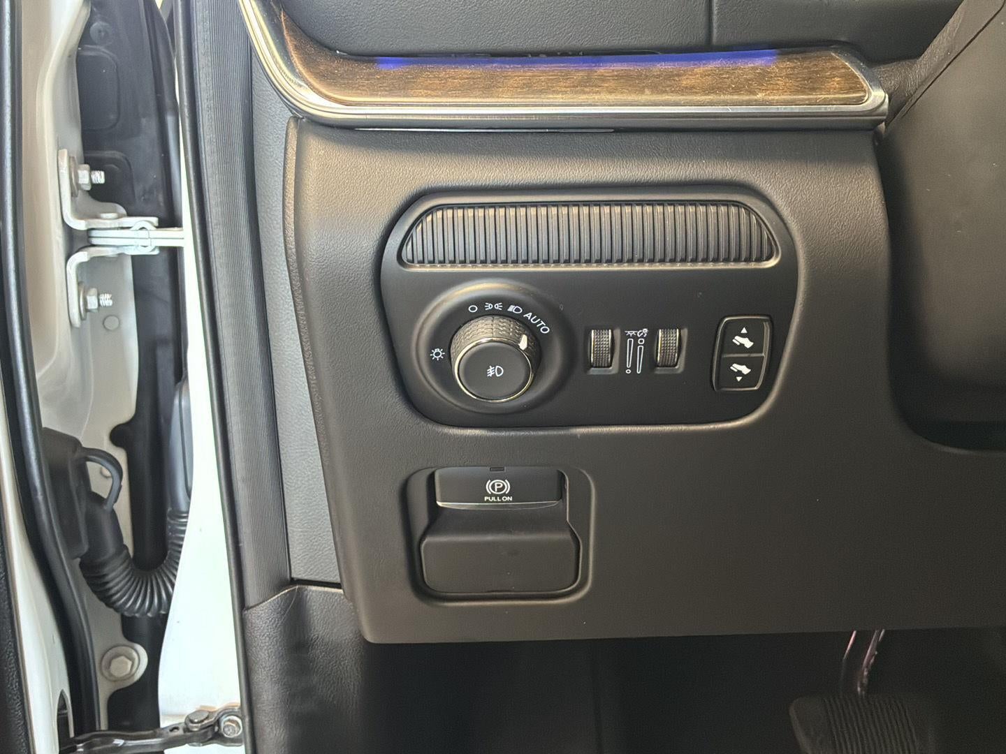 2023 Jeep Grand Wagoneer L Series II