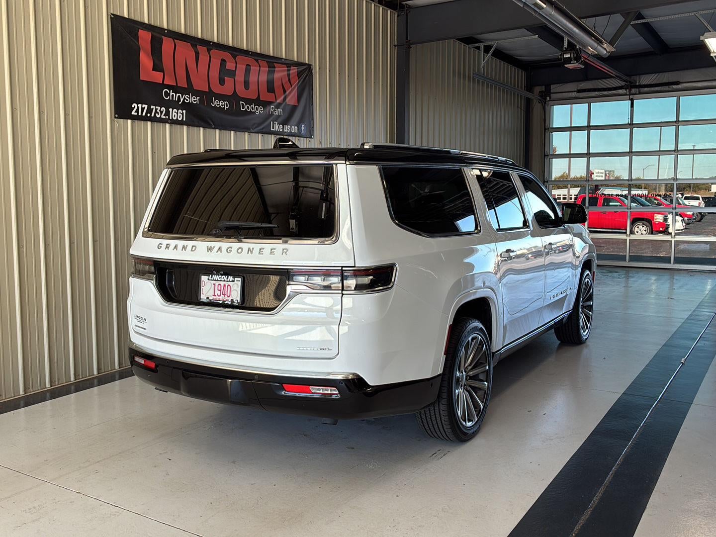 2023 Jeep Grand Wagoneer L Series II