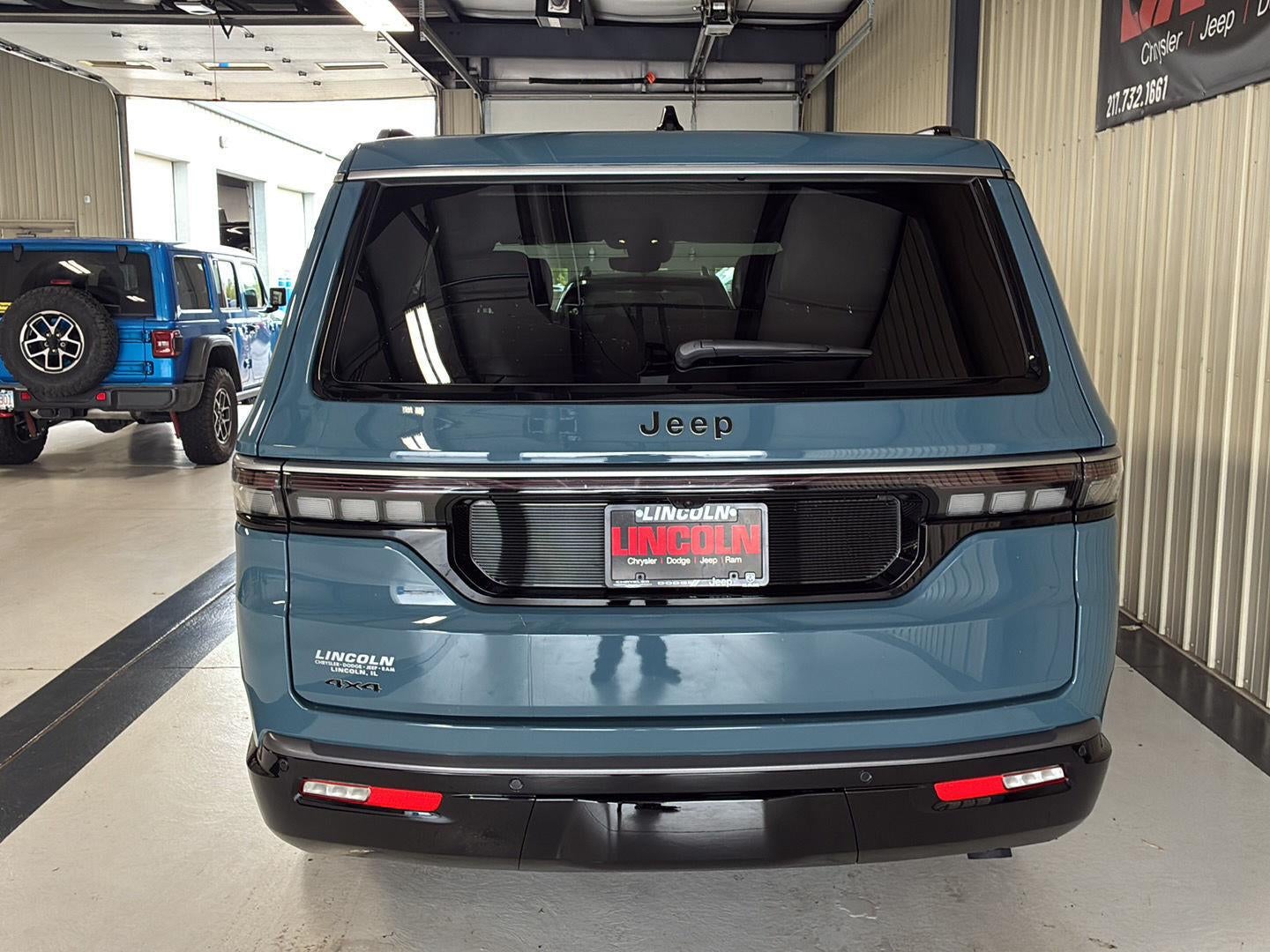 2027 Jeep Grand Wagoneer 4X4