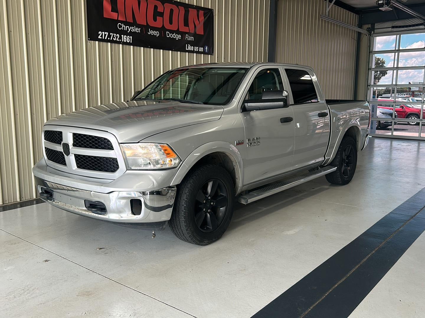 2015 RAM 1500 TRUCK