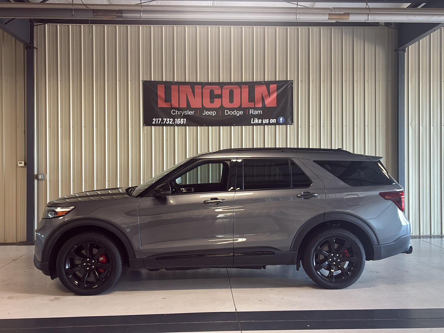 2023 Ford Explorer ST