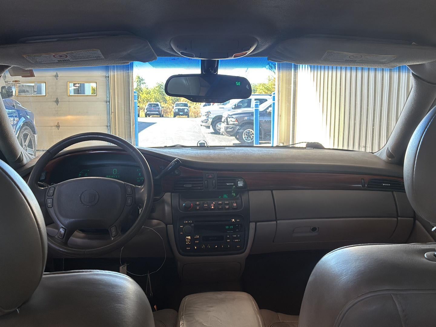 2002 Cadillac DeVille SEDAN
