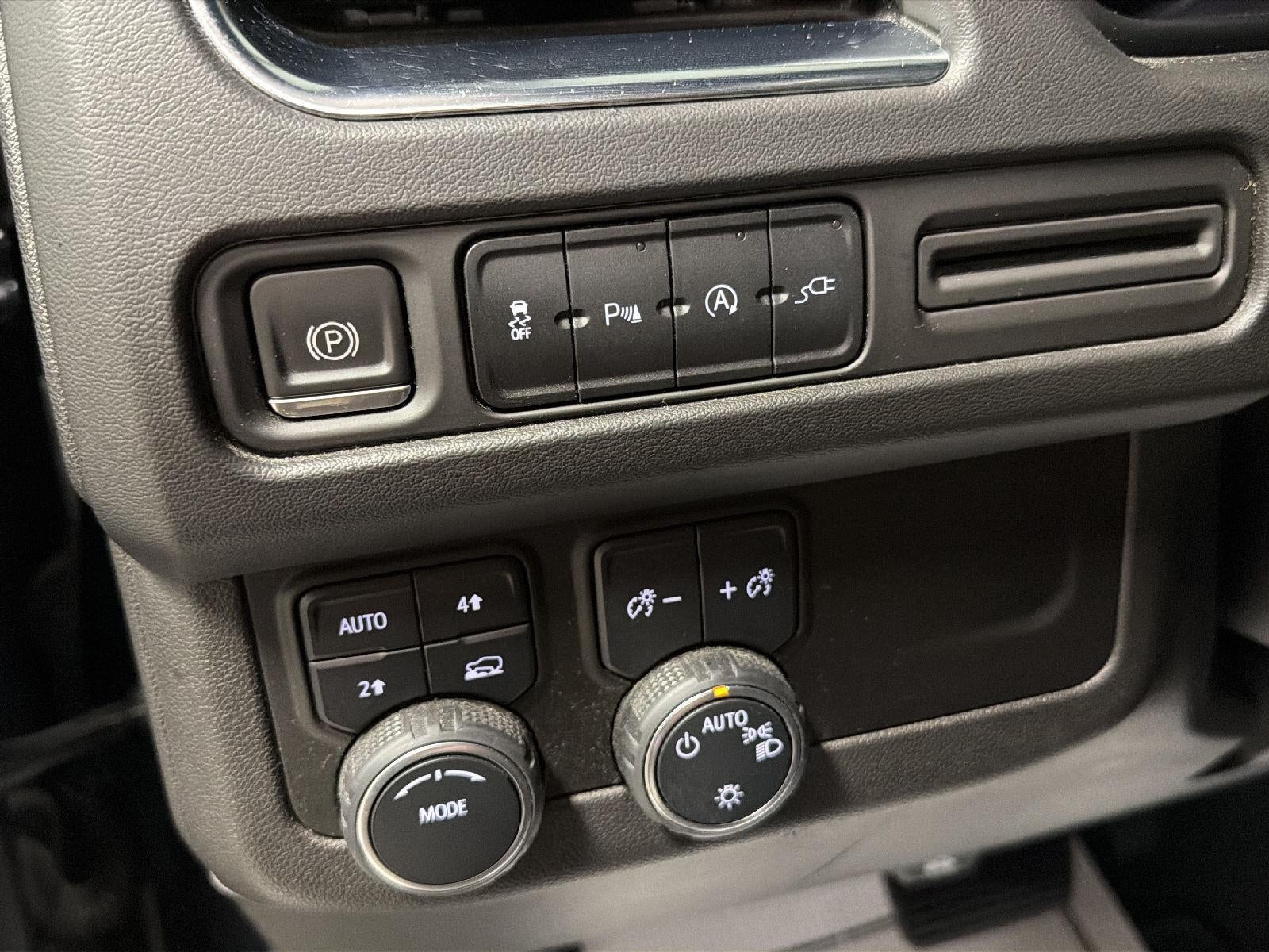 2021 Chevrolet Tahoe LS