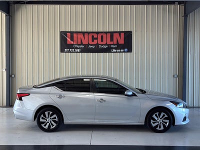 2022 Nissan Altima 2.5 S