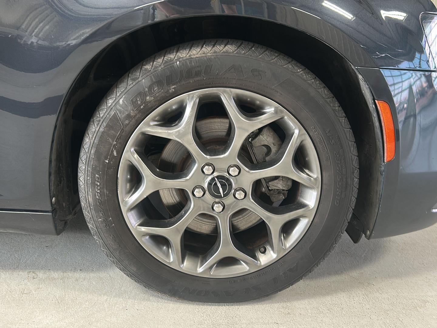 2016 Chrysler 300 300S
