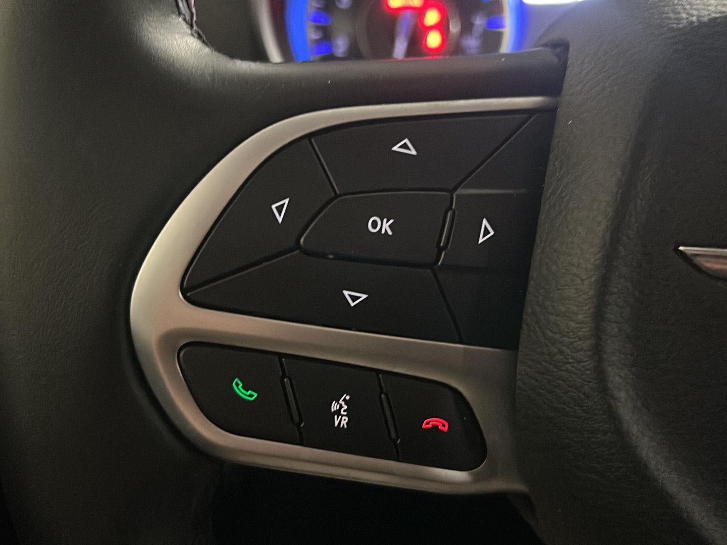 2019 Chrysler 300 Touring