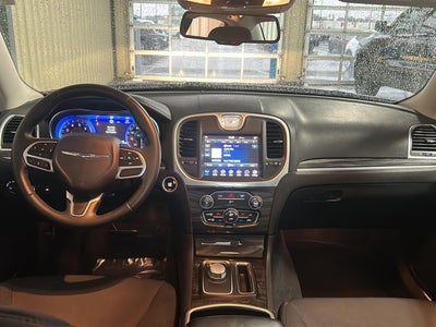 2019 Chrysler 300 Touring
