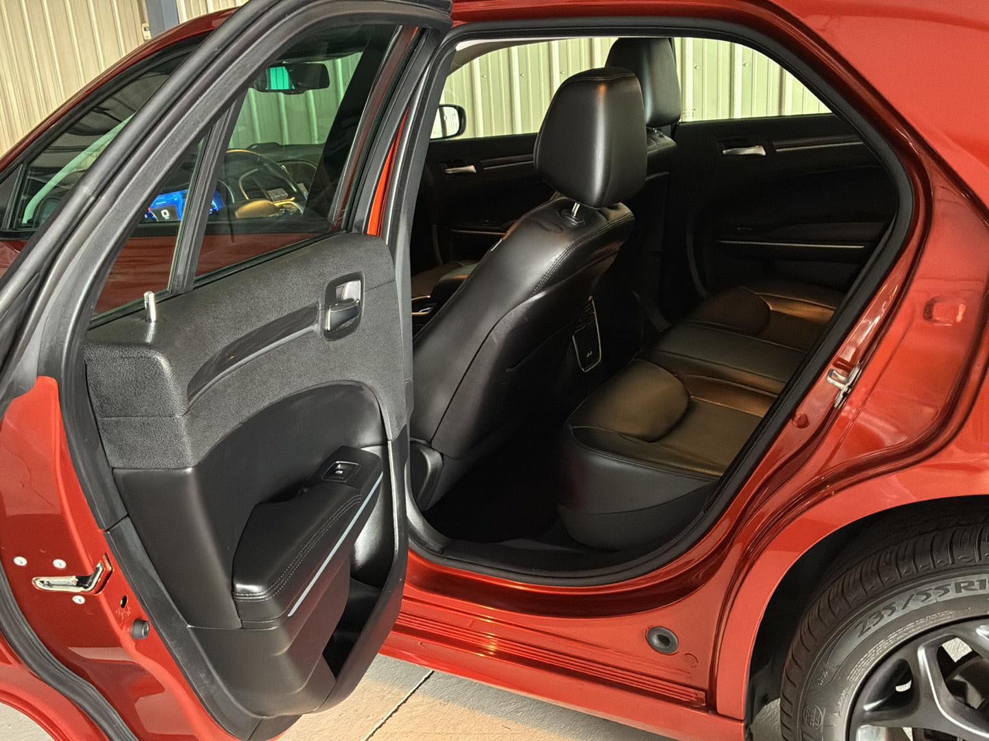 2021 Chrysler 300 Touring L