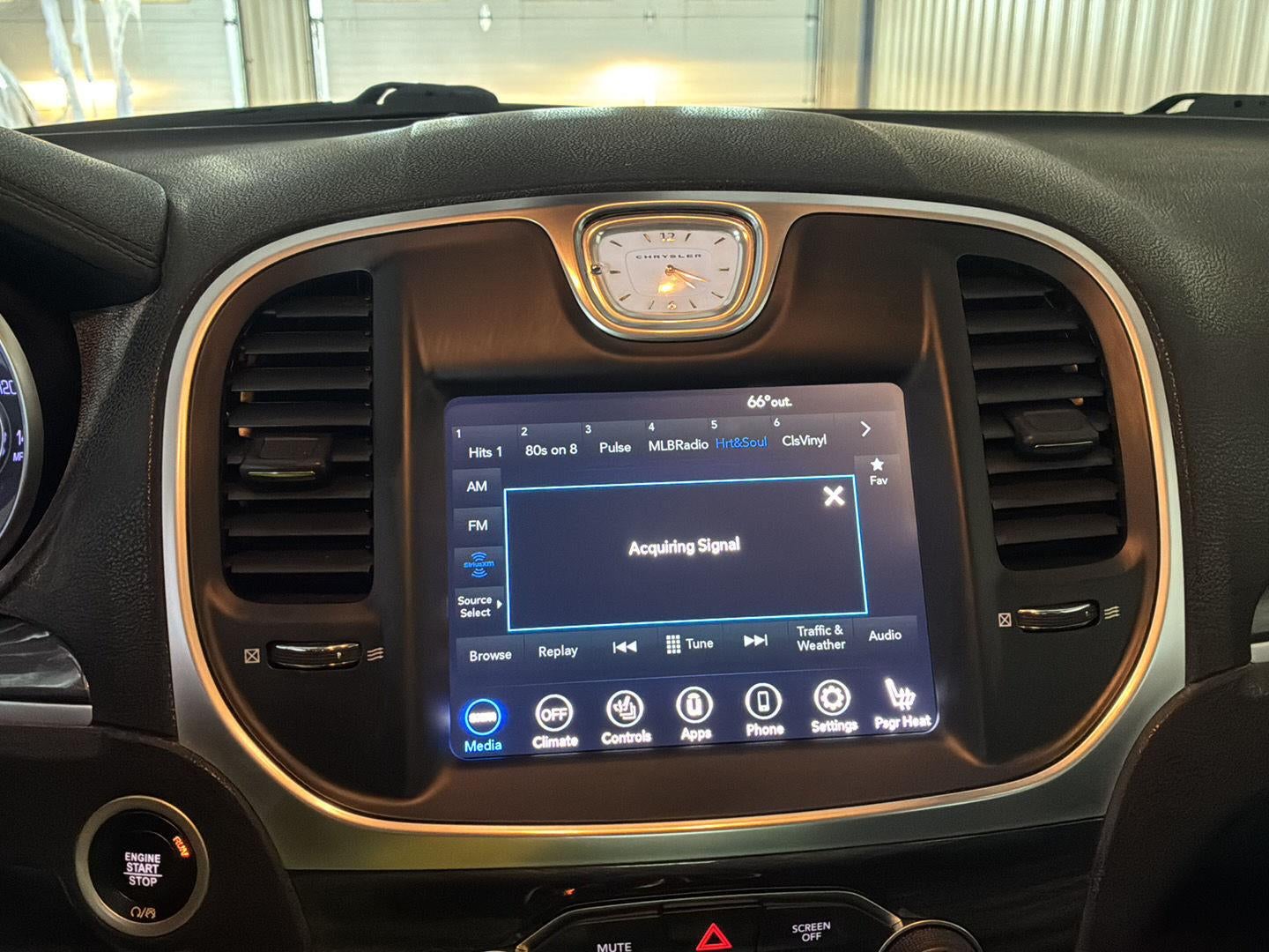 2021 Chrysler 300 Touring L