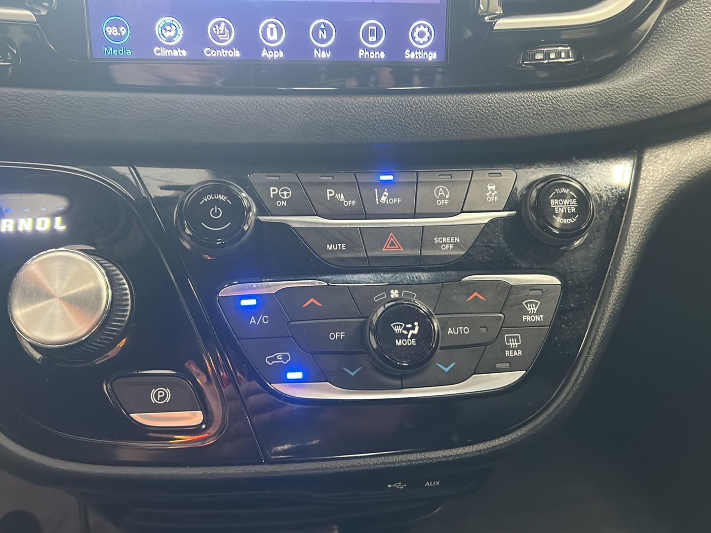 2020 Chrysler Pacifica Touring L 35th Anniversary