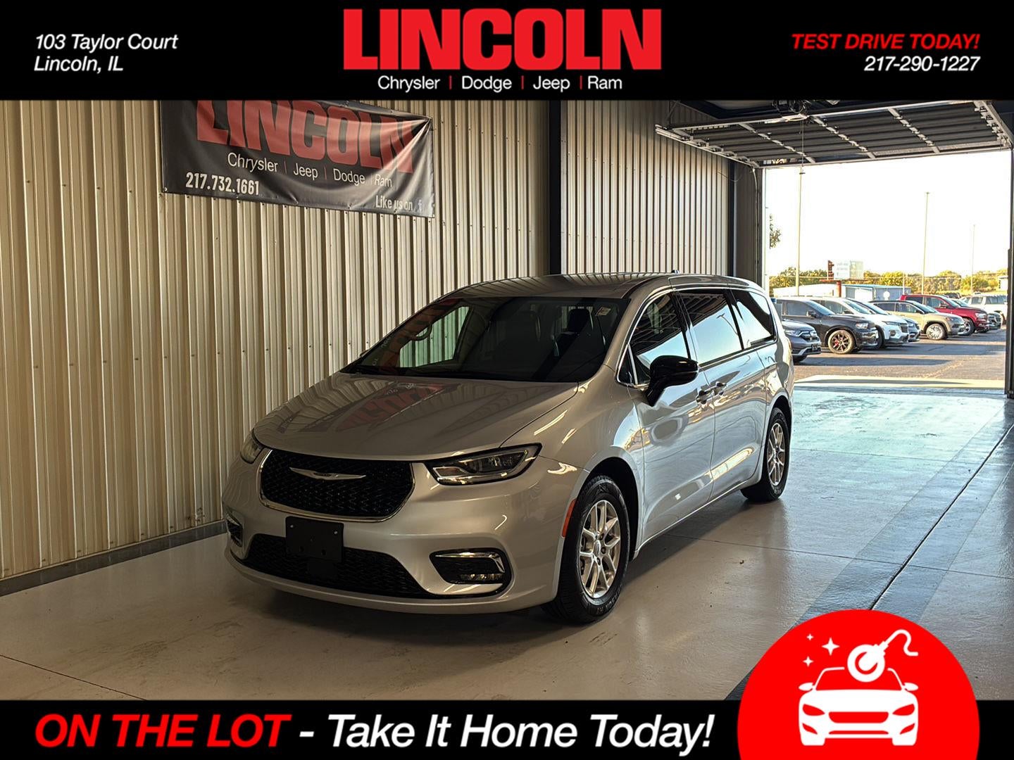2024 Chrysler Pacifica Touring L